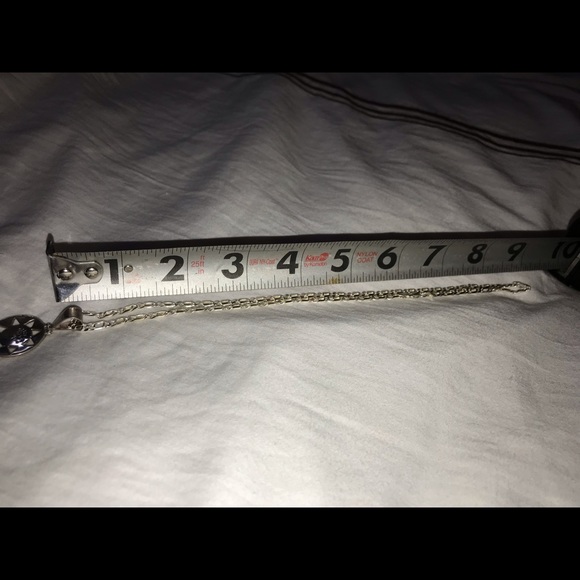 Neckless - Picture 4 of 4